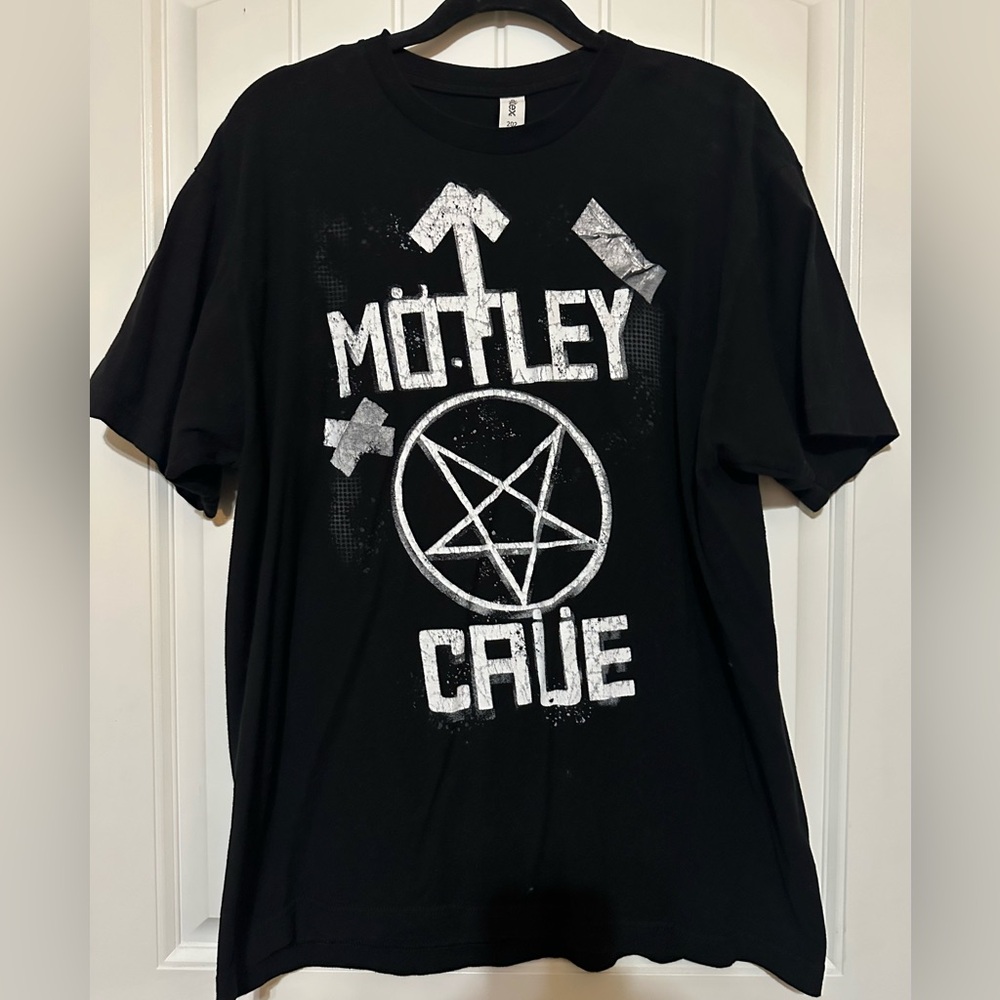 Motley Crue concert tee